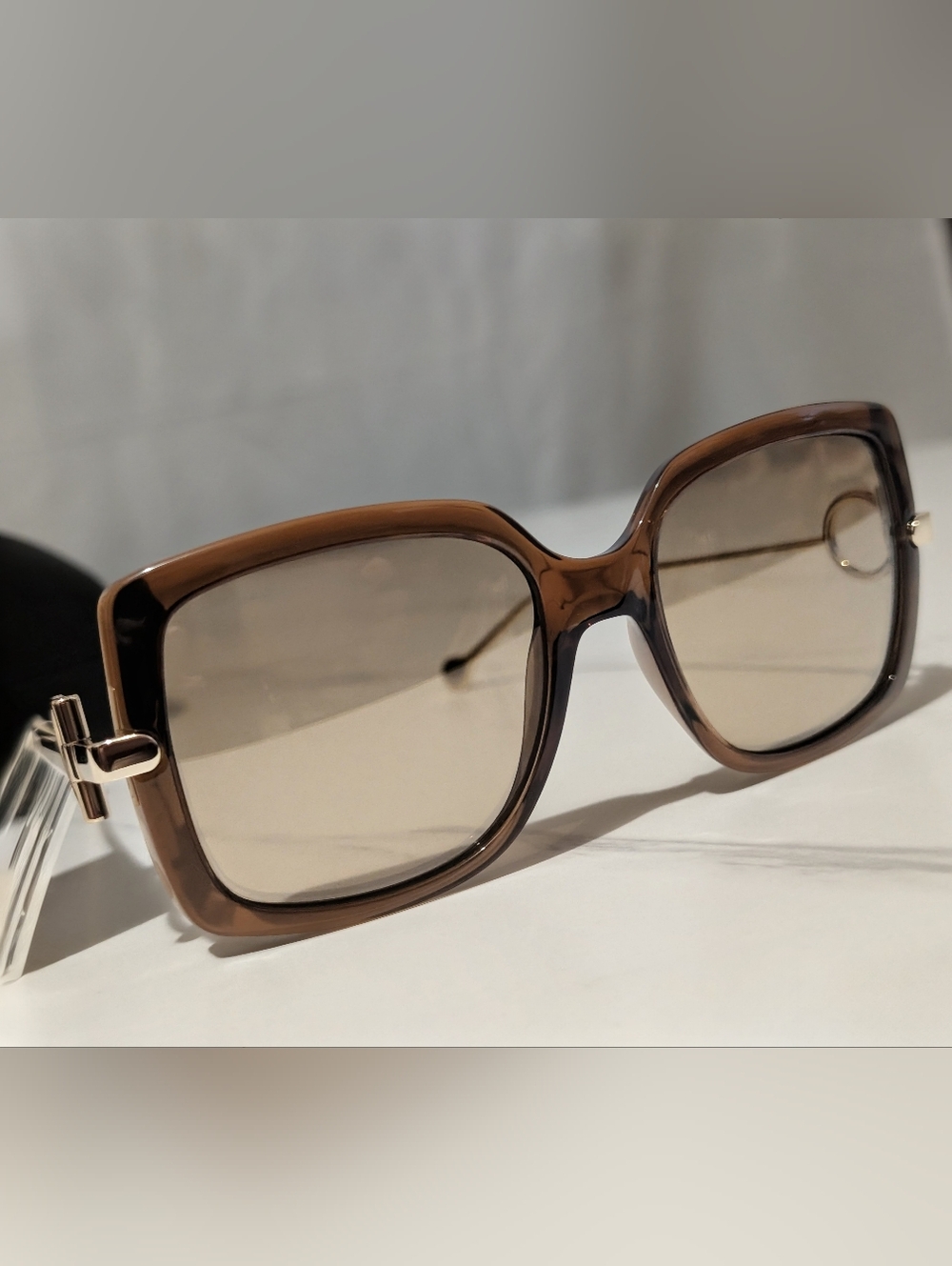 Salvatore Ferragamo SF913S Oversized Square Sunglasses Brown Gold New w/ Case - Picture 2 of 11